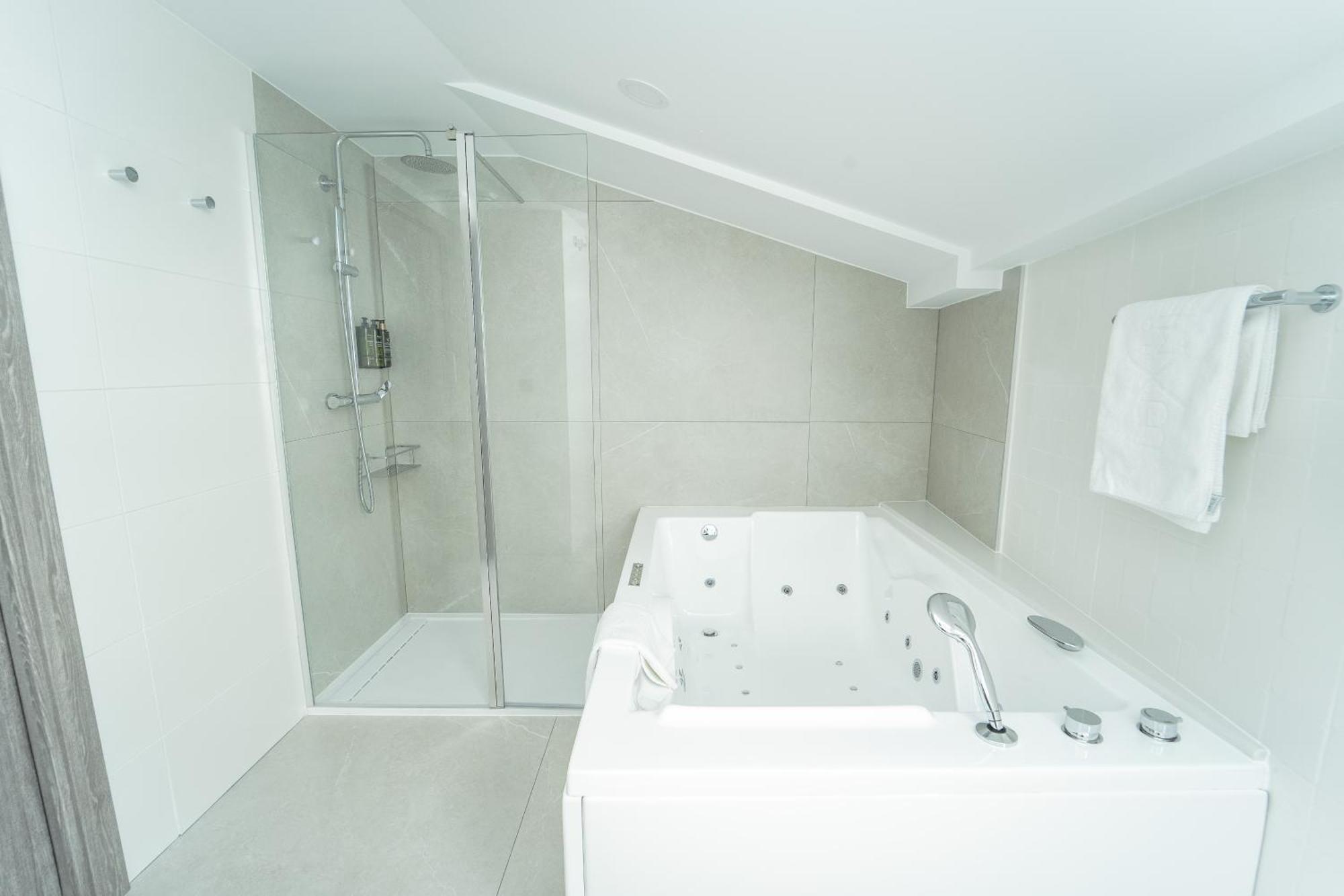 Hotel Lux Мелиде Экстерьер фото